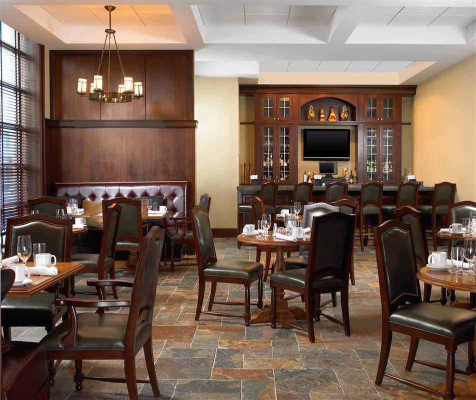Sheraton Jfk Airport Hotel New York Restaurant photo
