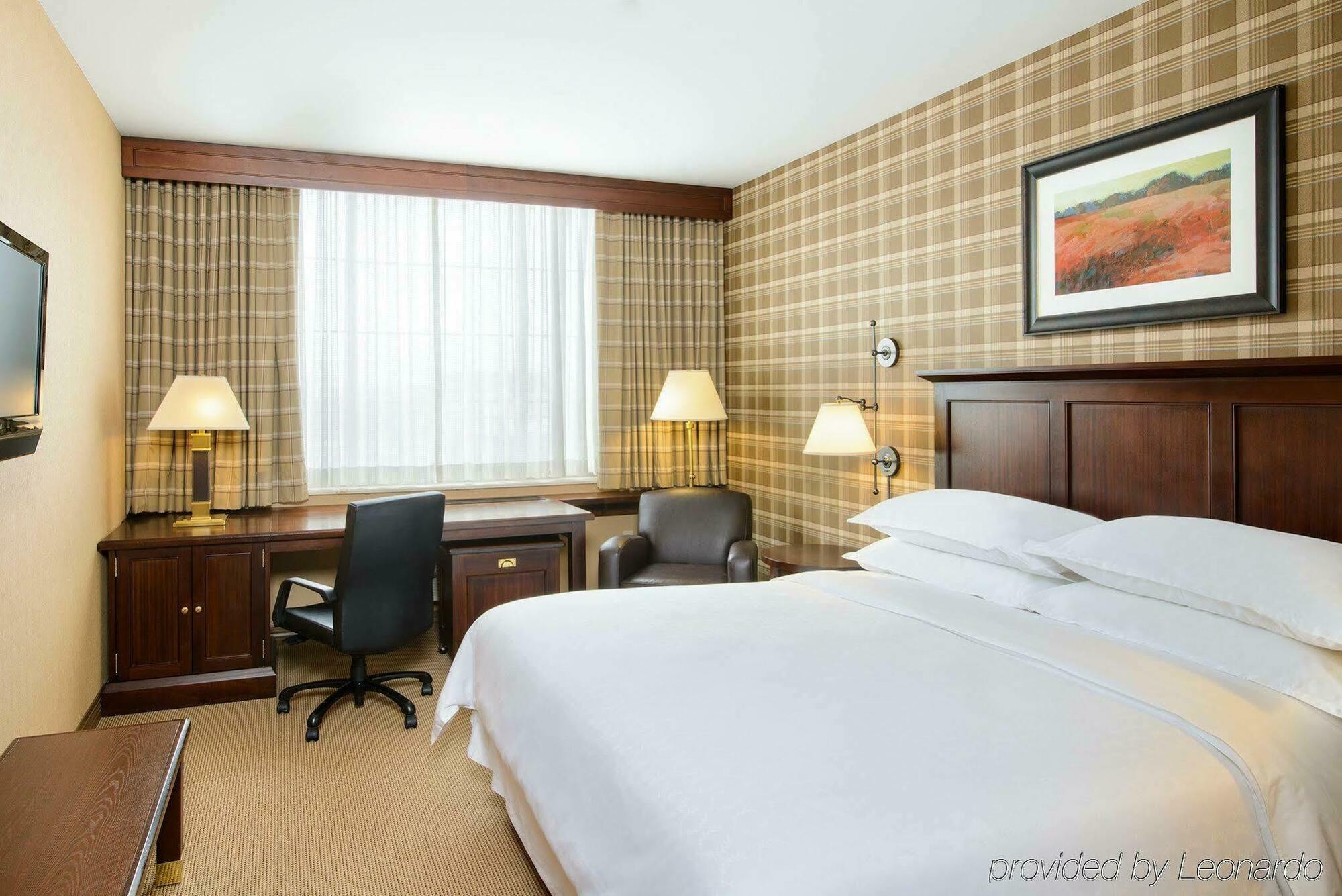 Sheraton Jfk Airport Hotel New York Exterior photo