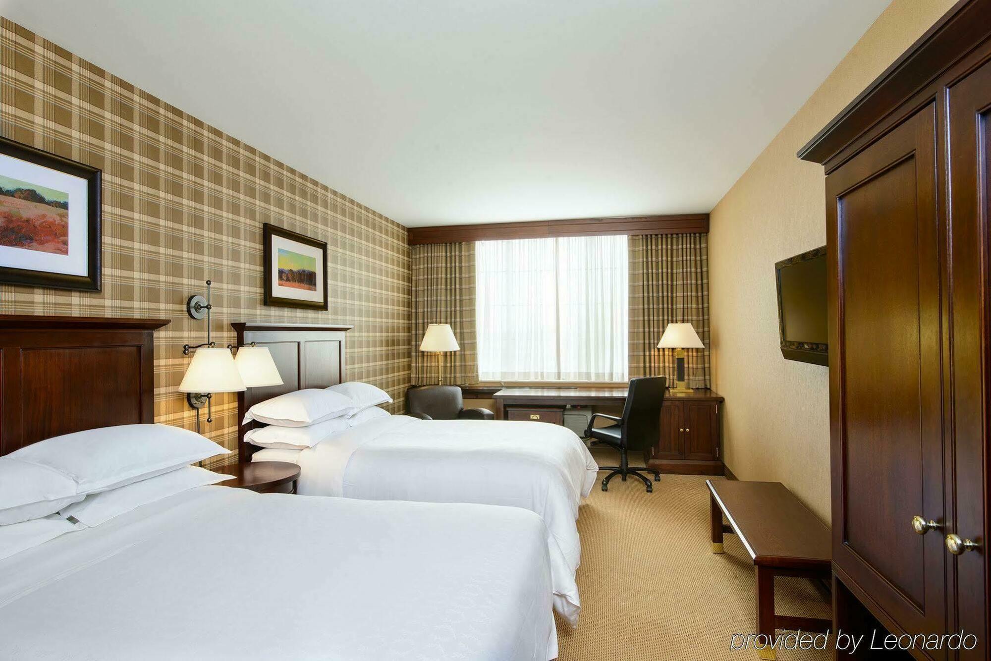 Sheraton Jfk Airport Hotel New York Exterior photo